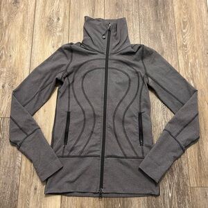 Grey striped lululemon active jacket size 2